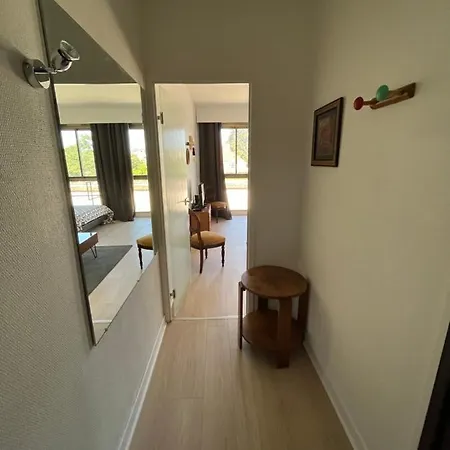 Le Stanislas, Calme Et Lumiere Nancy