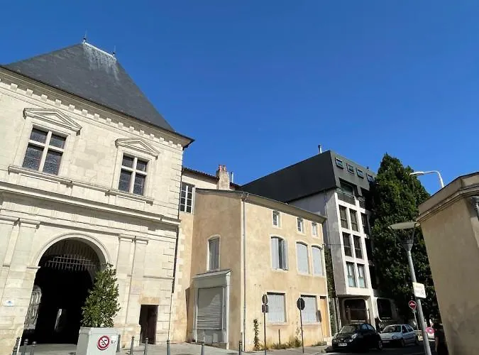 Le Stanislas, Calme Et Lumiere * Nancy